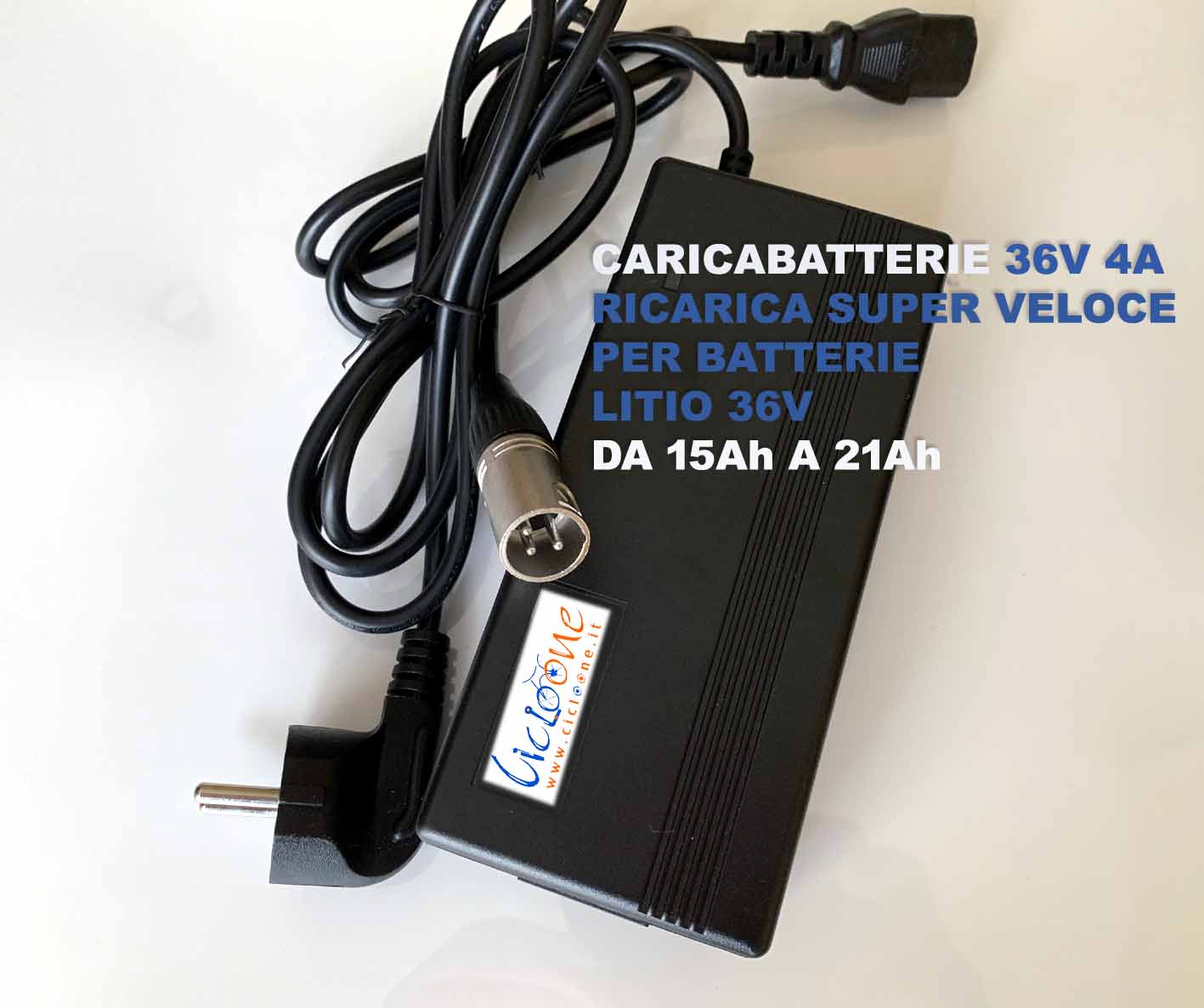 Carica batterie per batterie al litio 36V 2A - 4A 3 pin maschio